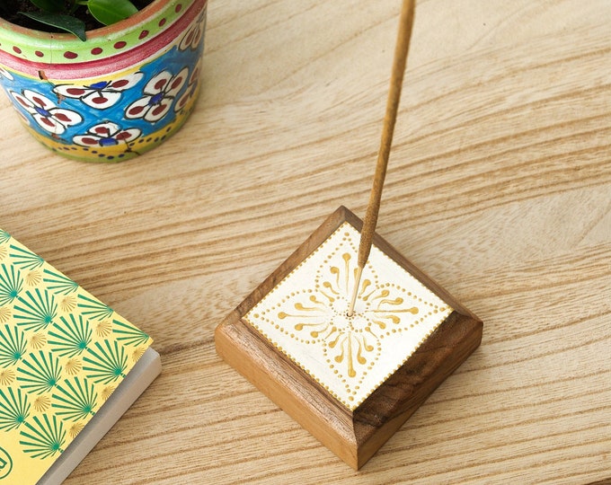 Incense holder painted rosette in recycled wood