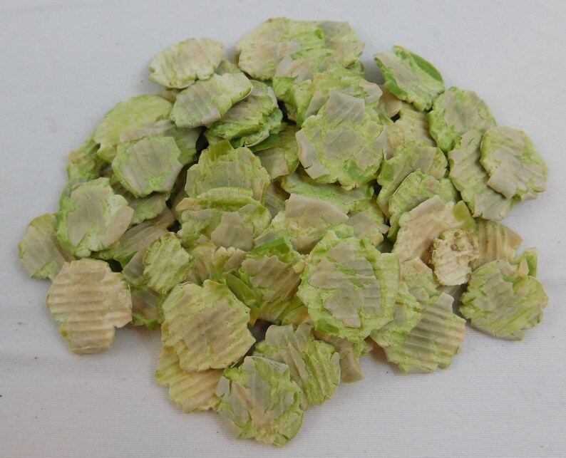 JR Farm Pea Flakes 25g Hamster Guinea Pig Rabbit Treats Etsy