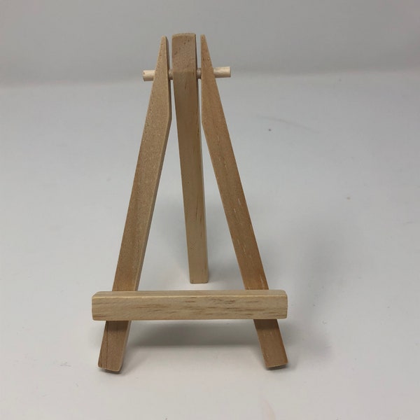 Easel for Tiered Tray Decor