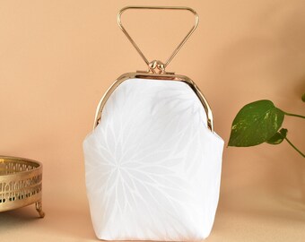 Silk kimono white clutch handbag / wedding bridal purse / vintage kimono / classy evening clutch purse / sustainable /made in Japan