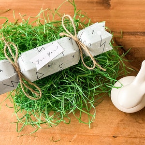 Puzzle-Karte im Bonbon "Happy Easter"