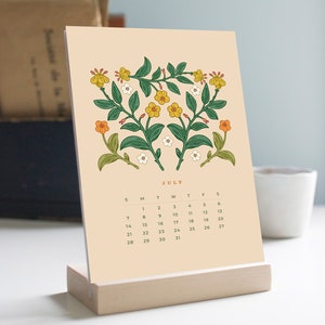 2024 Desk Calendar, 2024 Calendar, Botanical Calendar, Christmas Gift, Desk Calendar with Stand, Christmas Gift, Office Gift, 5x7 Calendar