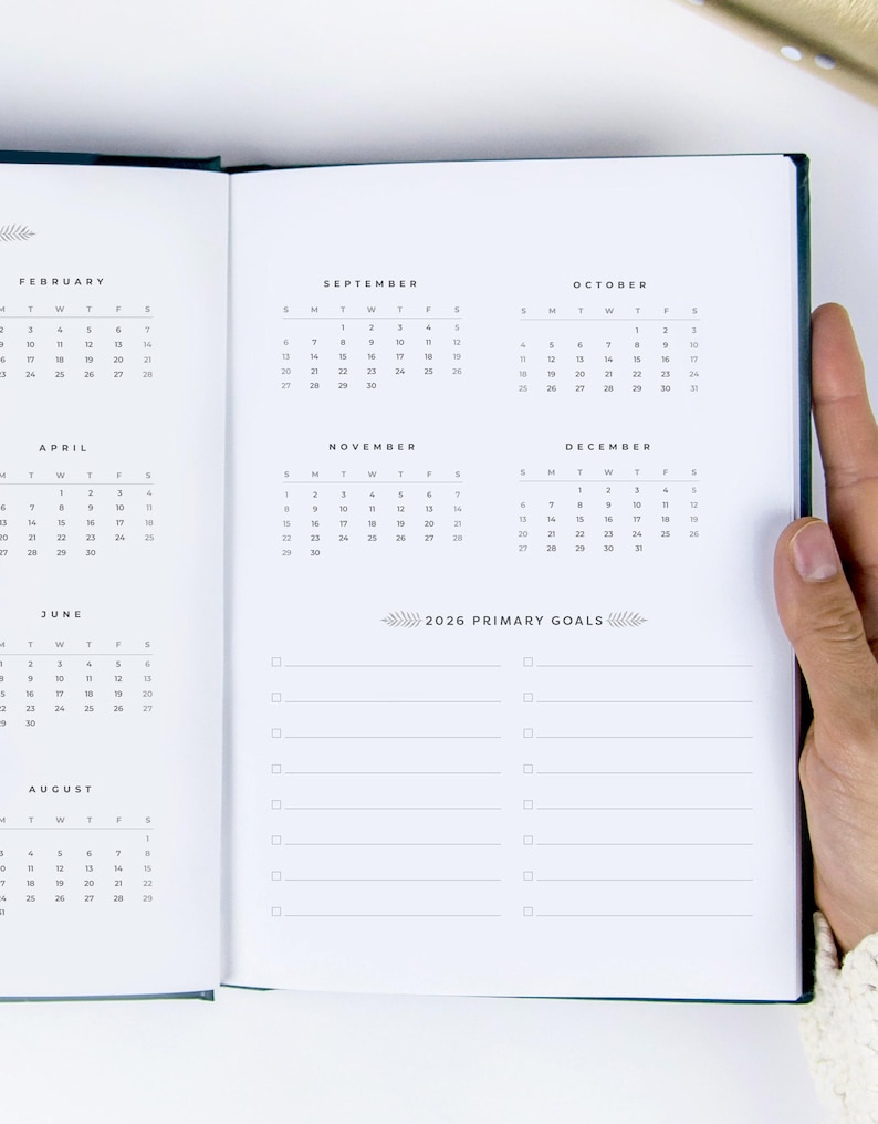 2026 calendar planner layout, simple and classic