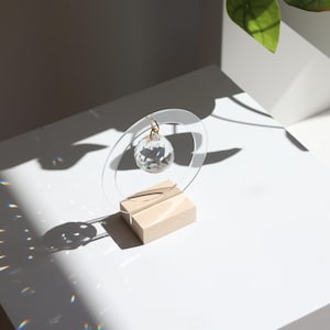 Suncatcher - Suncatcher to put down - Bohemian and minimalist interior decoration - Celestial and modern decoration - Crystal - CHARLIE