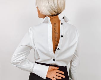 Botón trasero Camisa de algodón blanca / Bluse Hinten Geknöpft Blusa de cuello alto Regular Fit Chemise Femme Camisa de estilo minimalista 100% algodón premium