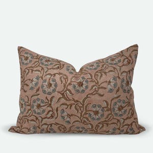 Medium Lumbar Pillow Cover - Dusty Pink Wild Floral Block Print | 14&quot;x20&quot;