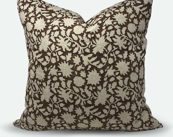 Square Pillow Cover - Cocoa Floral Vine Block Print | 20"x20" | 22"x22"