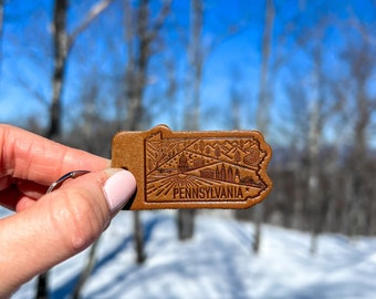 Pennsylvania Leather Keychain | USA State Travel | Outdoor, Philly, Harrisburg, Mountains  | Decor Souvenir Illustration Gifts