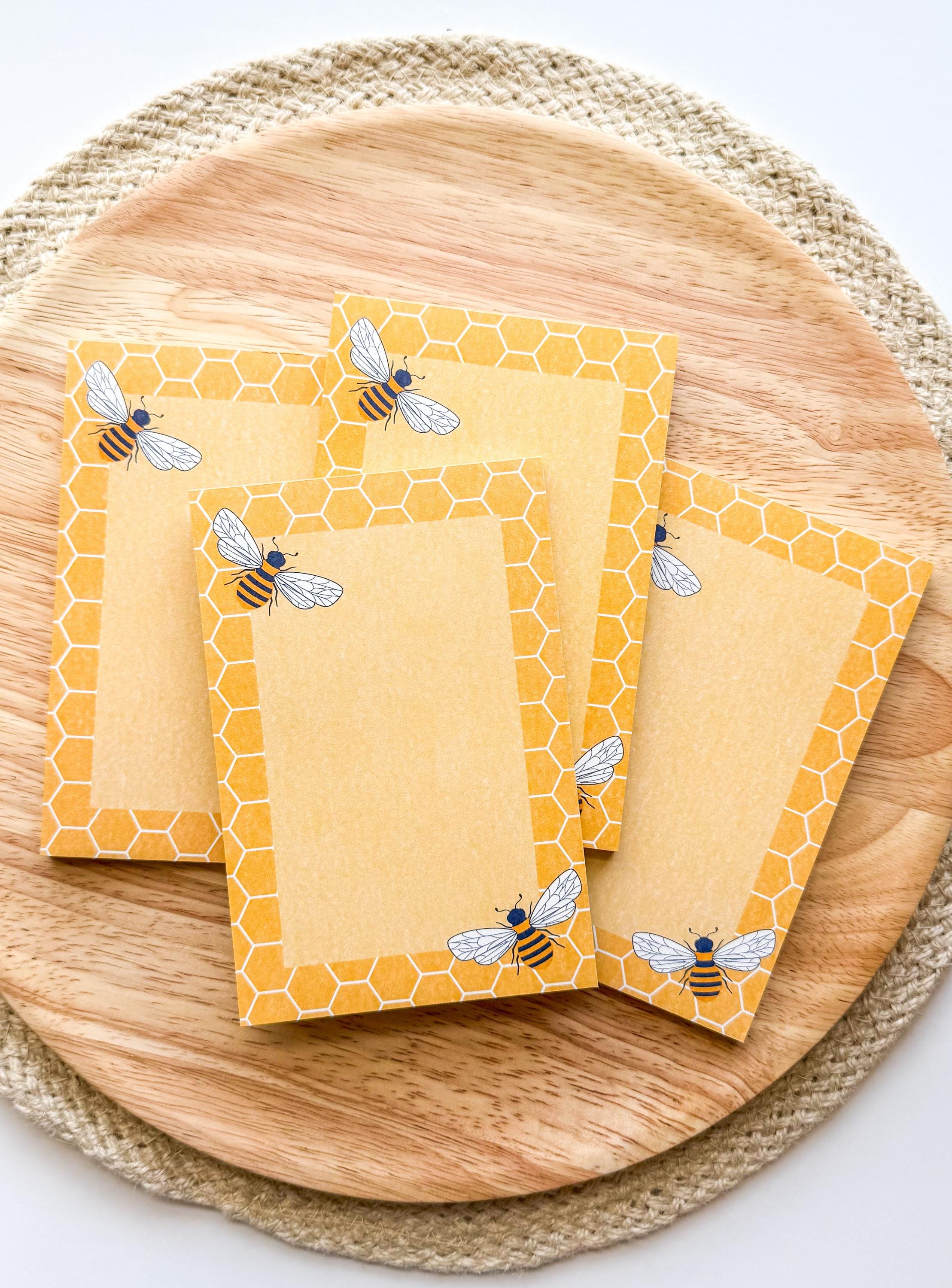 Bee Notepad | Size: 4