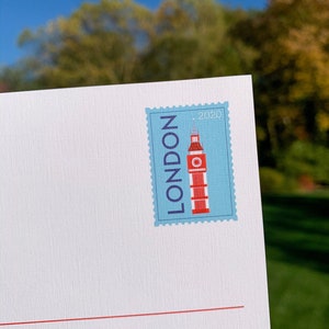 Carte postale de voyage à Londres | Carte postale illustrée de 5 x 7 po. Londres, Angleterre, Travel Adventure Bus Taxi Bridges | Cadeau souvenir | Décor image 8