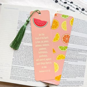 Signets versets Fruit de l'Esprit Galates 5:22-23 LSG | Taille 2 x 7 pouces | Verset chrétien Bible pour cartes de mémorisation Marque-page Cadeaux mignons Nourriture