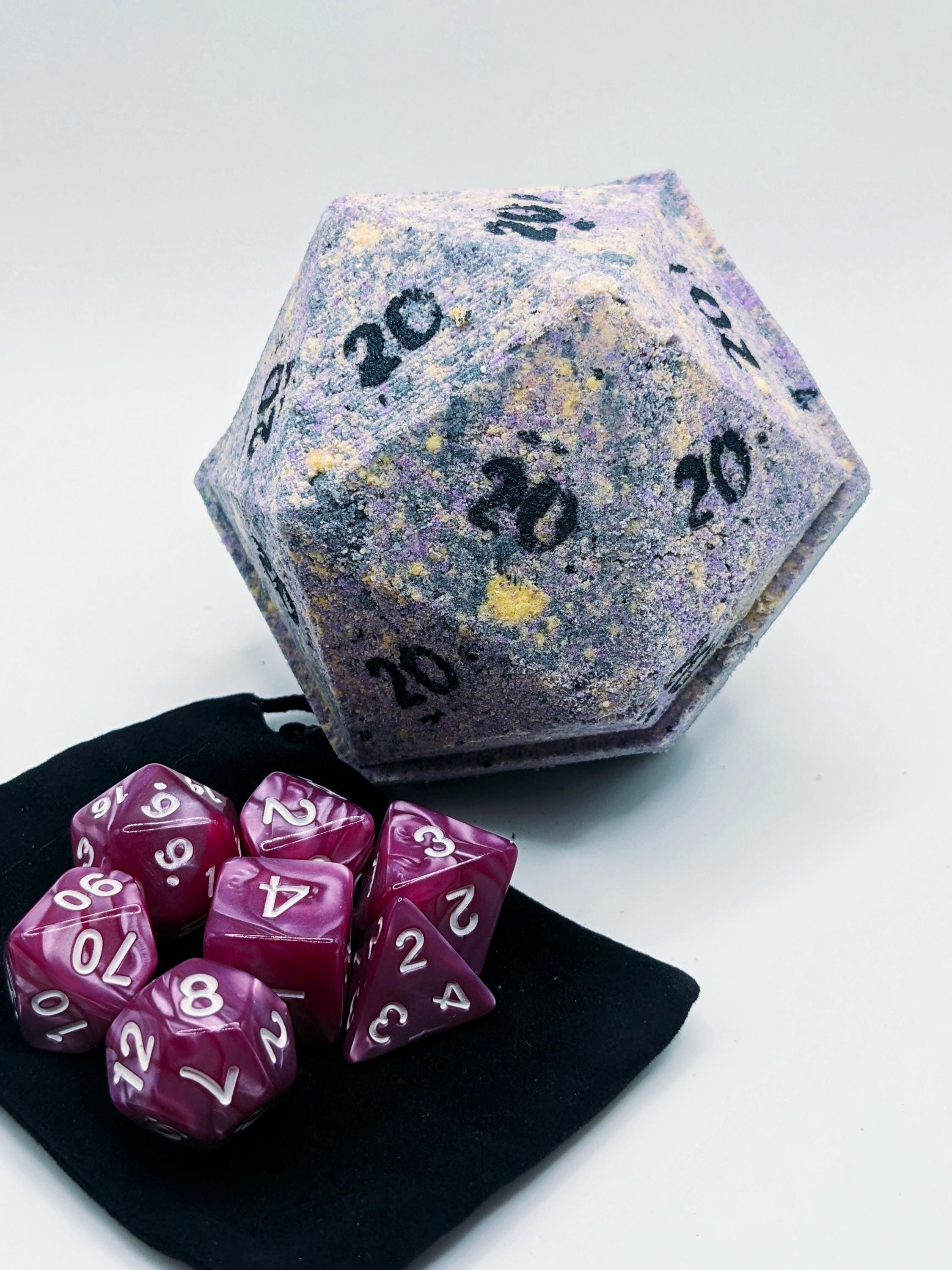 Critical Success Bath Bomb (Citrus/Lemongrass Scent, Hidden Dice Set)