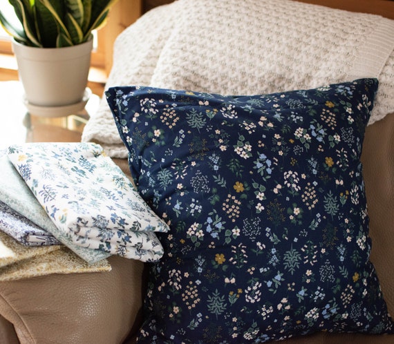 19 Best Decorative Couch Pillows At Target 2022