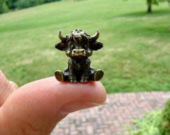 Miniatur-Hochlandrind aus Messing