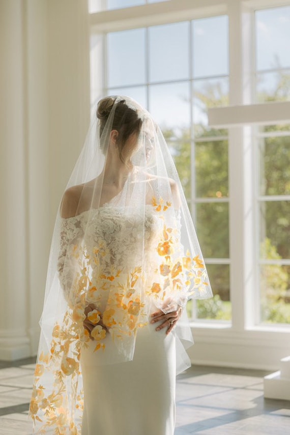 Floral Lace Hand-painted Cathedral Veil - Marigold Yellow  display picture 2