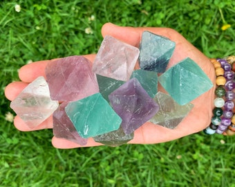 Fluorite Octahedron, Healing Crystal, Geometric Crystal, Heart Chakra, Energy Healing, Balancing Stone, Teal Cubic Fluorite, Clear Fluorite