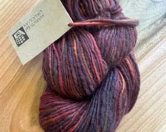 Manos Kettle-dyed single spun bulky yarn