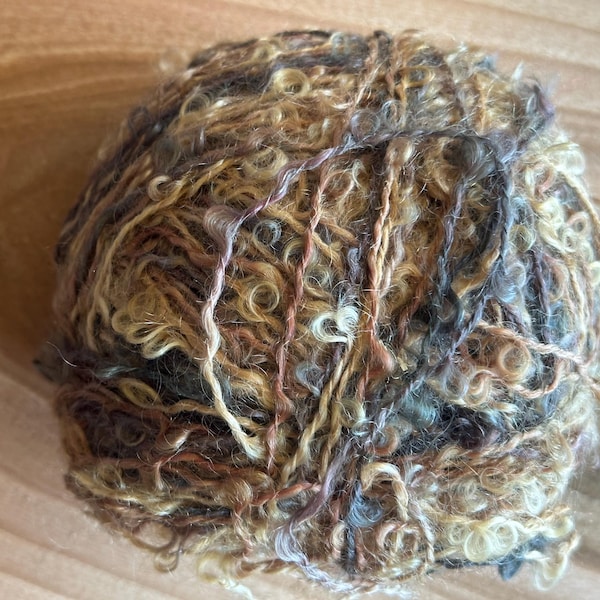 wool/silk boucle yarn