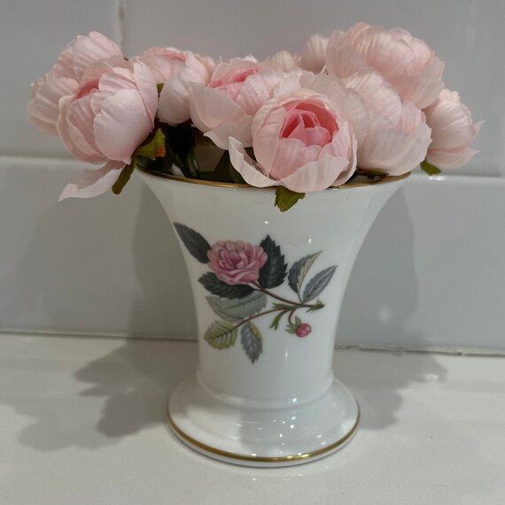 Vintage Wedgwood Hathaway Rose Posey Pot - Etsy Israel