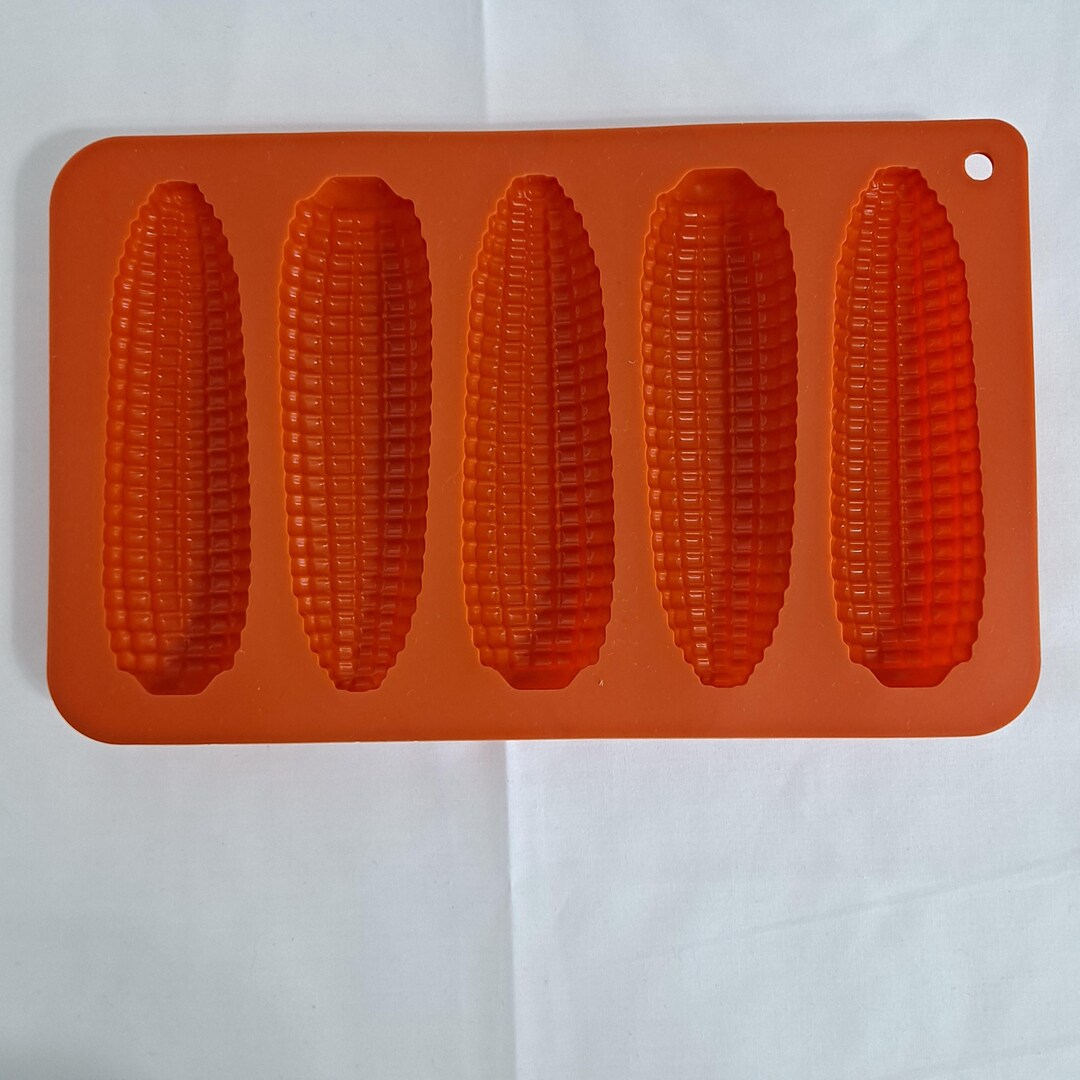 Corn Silicone Rings Silicone CORN on the COB MOLD 6 Cavity Cornbread Bread Ookie Tarts ...