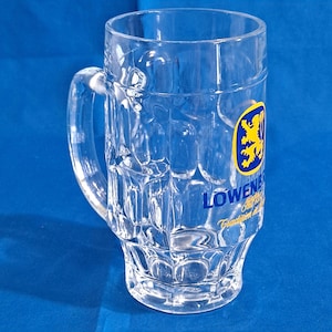 Vintage LOWENBRAU Pilsner BEER Glass Mug 0.4 L Liter Germany Stein Barware Tradition in Munchen