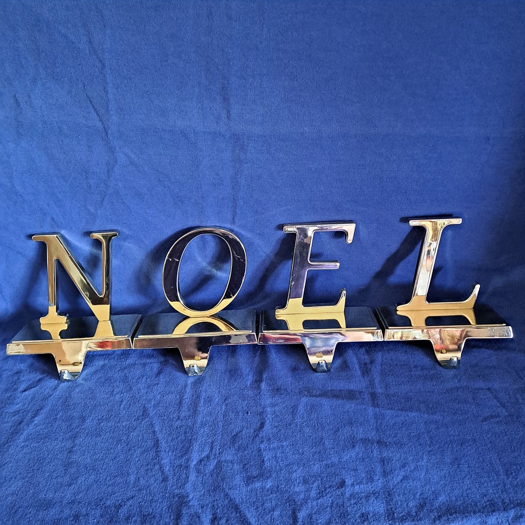 Lot 4 Metal Gold NOEL Christmas STOCKING HANGERS Holder Mantel Hook N O