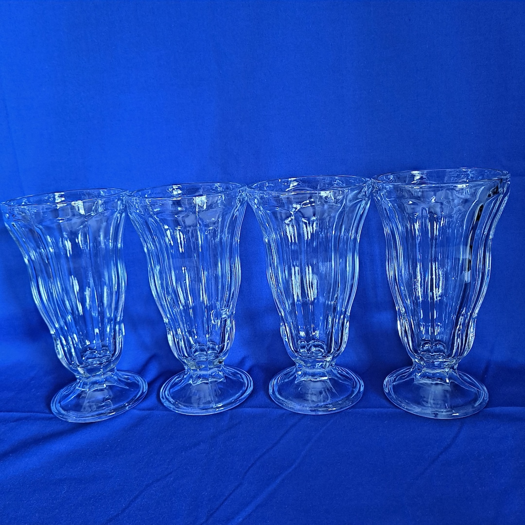 Vintage 4 Anchor Hocking MILKSHAKE GLASSES Soda Fountain Ice Cream