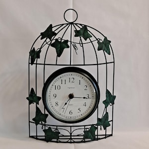 Vintage Toastmaster BIRD CAGE Wall CLOCK Green Ivy Vine Ingraham Quartz Farmhouse Birdcage Farm Leaves