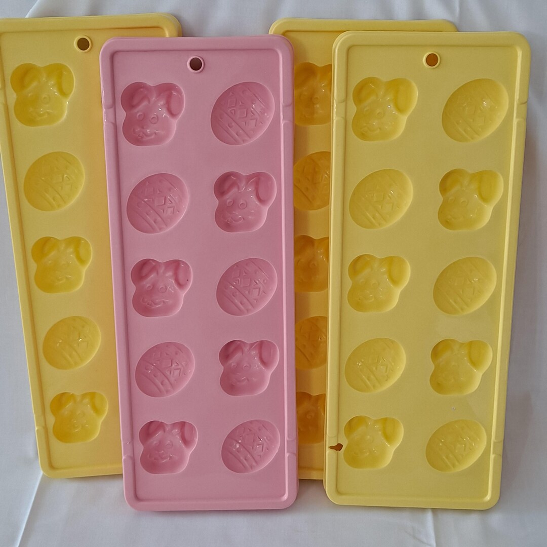Lot 4 EASTER ICE Cube TRAYS 12" Plastic Molds Bunny Egg Bunnies Freezer ...