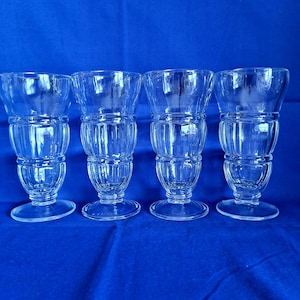 Vintage 4 Anchor Hocking MILKSHAKE GLASSES soda fountain ice cream parfait malt Sundae