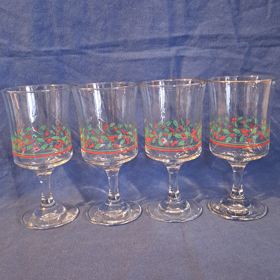 4 ARBY'S Vintage Christmas HOLLY BERRY Wine Glasses Libbey Stemmed