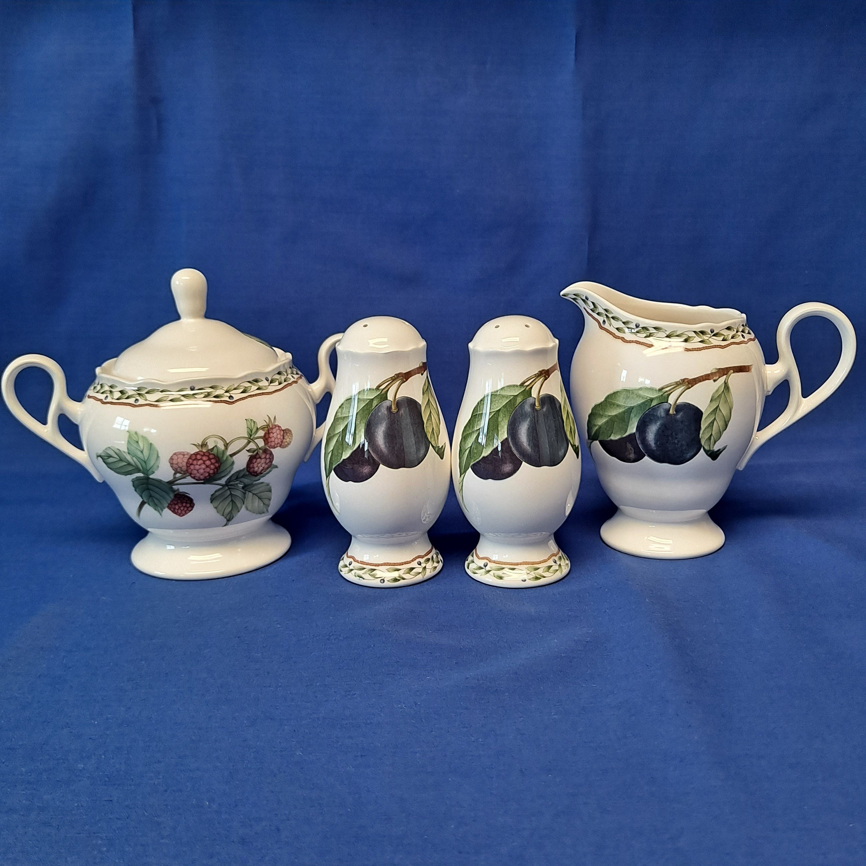 Noritake ROYAL ORCHARD Sugar Bowl Creamer Salt & Pepper Shaker SET
