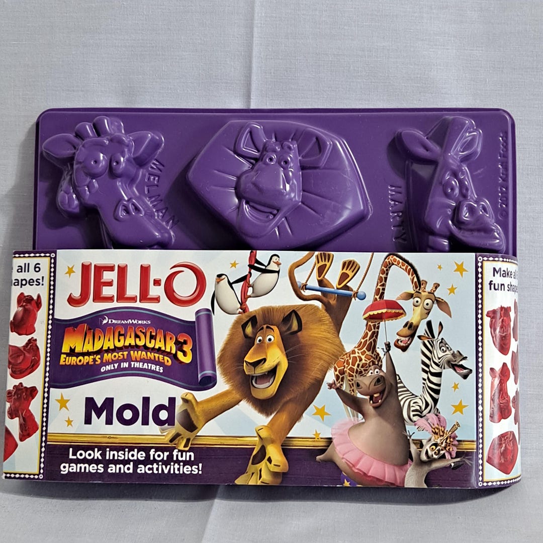 MADAGASCAR 3 Jell-o JIGGLERS Molds Jello Shots Candy Candy