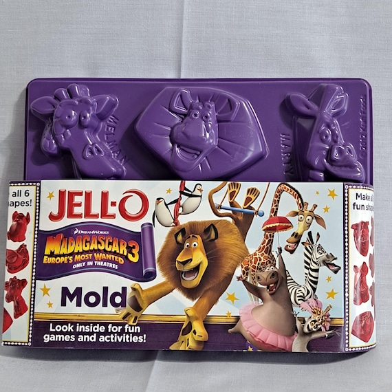 MADAGASCAR 3 Jell-o JIGGLERS Molds Jello Shots Candy Candy