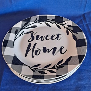 Royal Norfolk &#39;Sweet Home&#39; 4 SALAD PLATES 8&quot; Bread Dinner Dessert Buffalo Plaid Black White