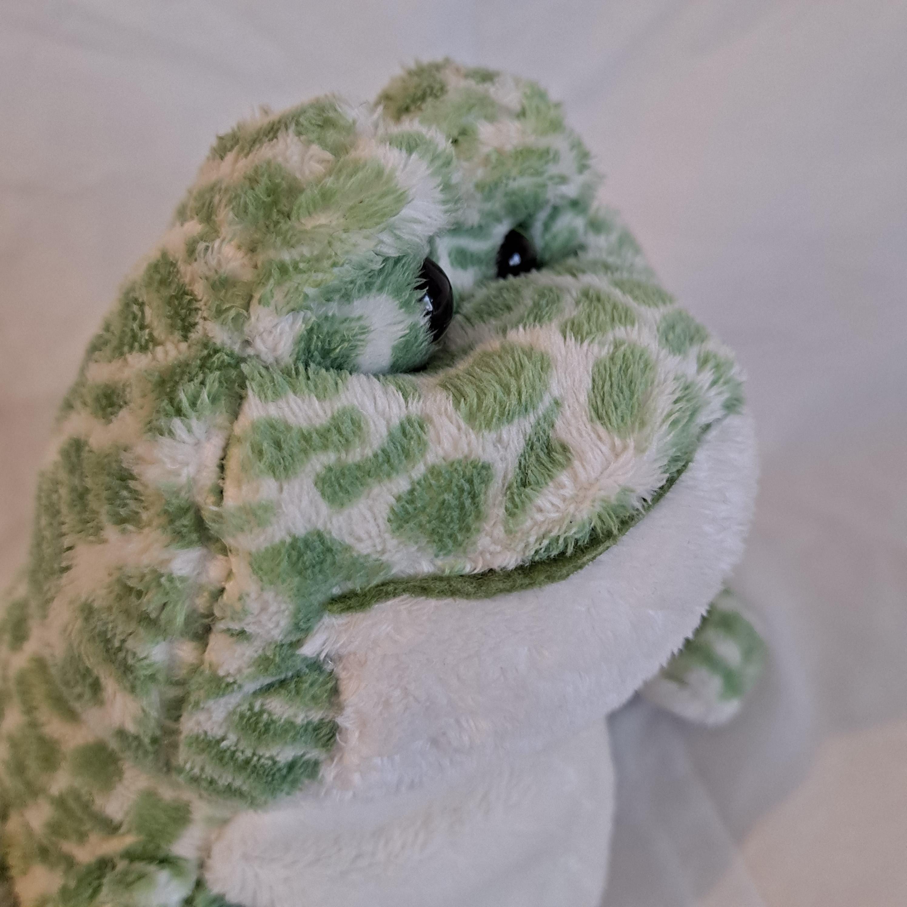GANZ Webkinz SPOTTED Green FROG HM142 Plush Stuffed Animal No Code
