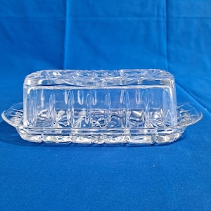 Anchor Hocking PRESCUT CLEAR Glass BUTTER Dish 1/4 Pound Covered 7 1/4&quot; Star of David