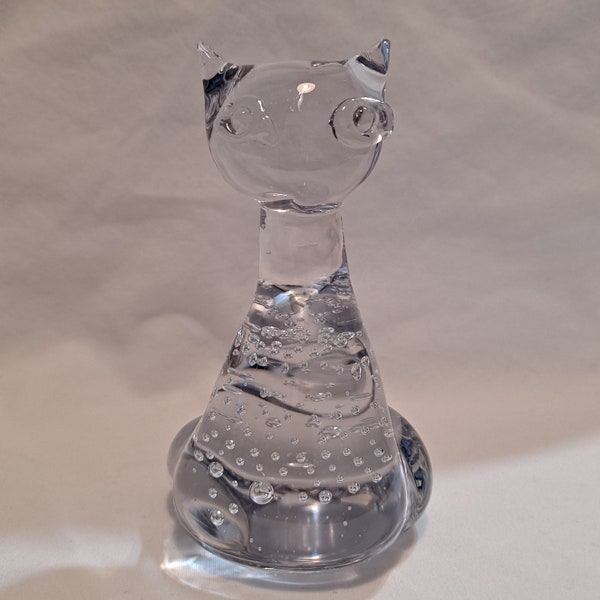 Hand Made CRYSTAL Art GLASS CAT Figurine Clear Bubbles 4 1/4" tall Taiwan Paperweight Kitty sculpture