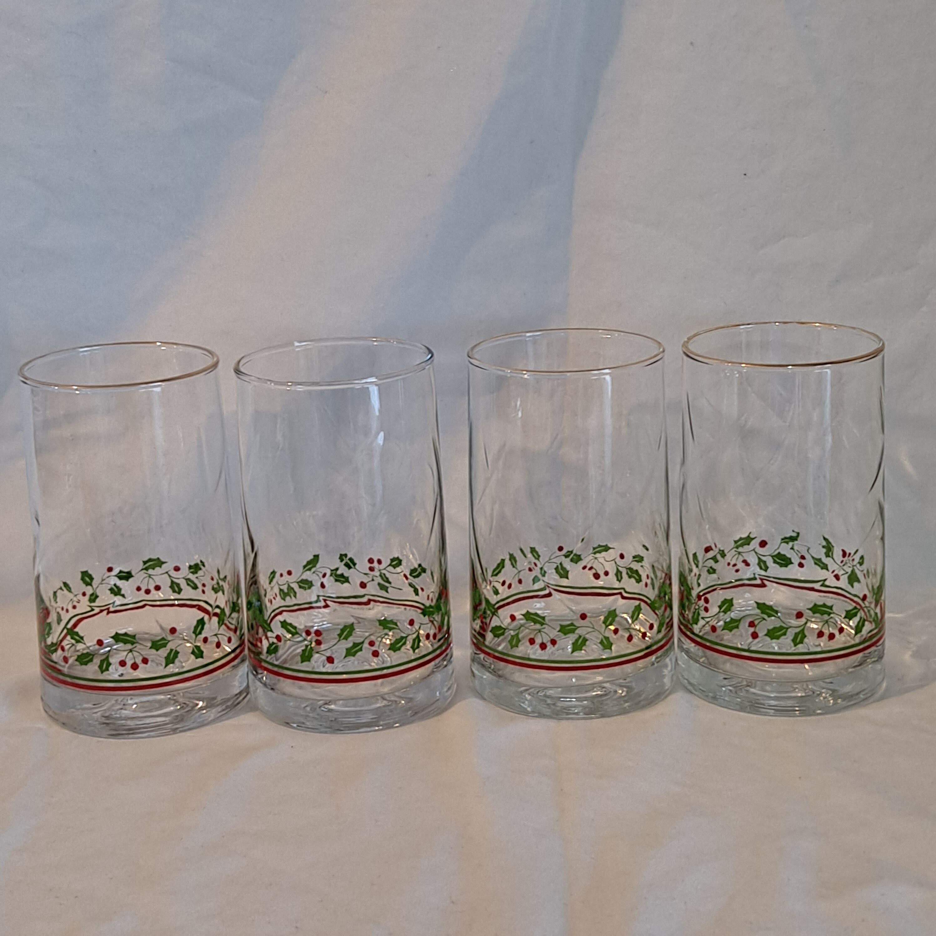 Vintage 4 ARBY'S Christmas Collection Holly Berry JUICE GLASSES 1983 Tumblers