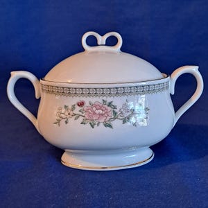 GARDENA Sucrier avec couvercle en porcelaine The Kesington, fleur rose et fleurs, bordure dorée