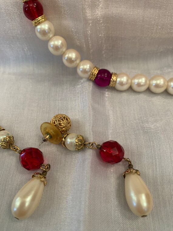 Vintage 1980's Pearl Jewelry Set - image 3