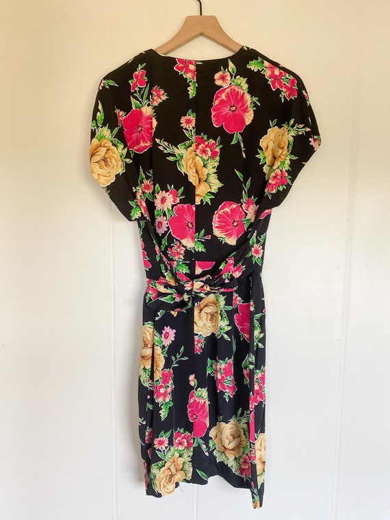 Vintage 80's Black & Floral Print Tie Waist Dress… - image 6