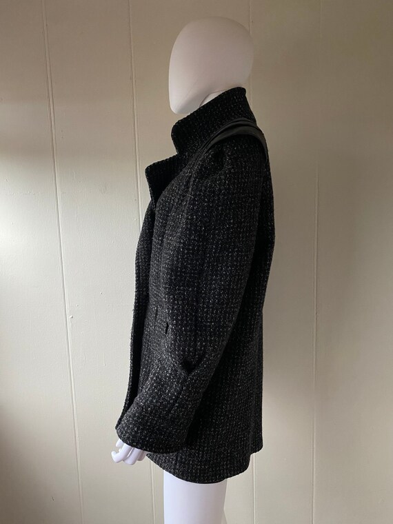 Vintage 1980's Grey Tweed Jacket with Leather Sho… - image 3