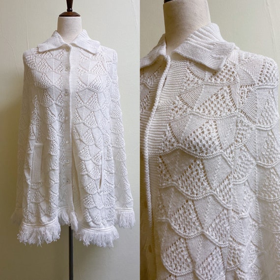 Vintage 1960's Wintuk Ivory Knit Cape with Fringe… - image 1