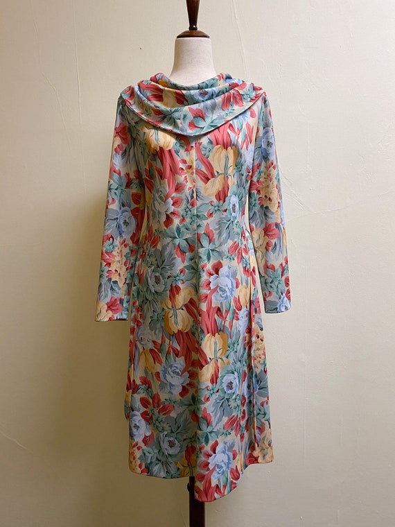 Vintage 1970's Long Sleeve Floral Cowl Neck Dress… - image 6