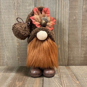 Fall Rust Gnome, Autumn Gnome, Fall Leaf and Acorn Gnome