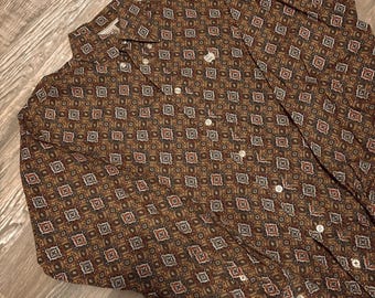 diamond paisley cinch button up shirt