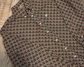 green/turquoise/orange cinch button up shirt