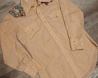 vintage peach/floral classic western pearl snap