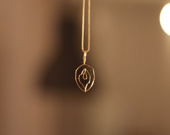 Preljest Vulva Pendant – Handmade Yoni Jewelry, Feminist Empowerment Gift